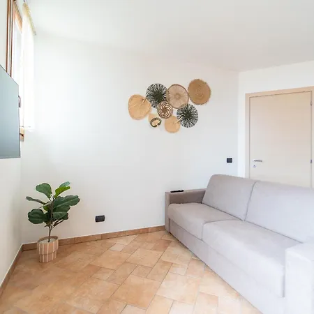 公寓 Con Parcheggio, Smart Tv & Wifi